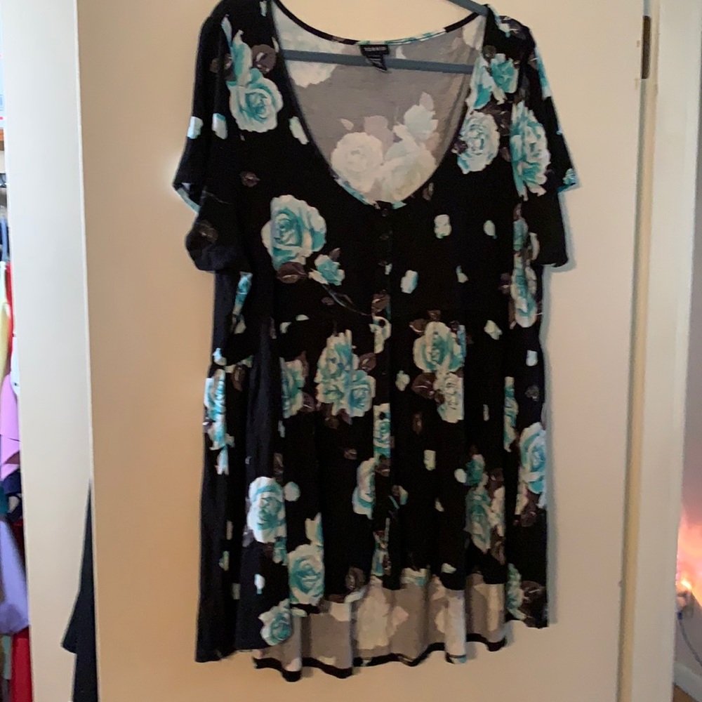 Blue rose shirt